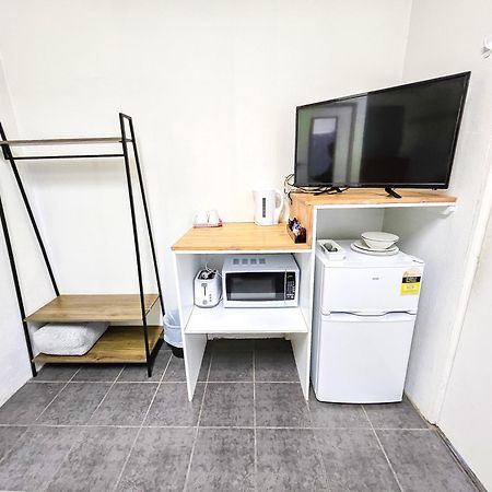 Lavington Green Door Motel المظهر الخارجي الصورة