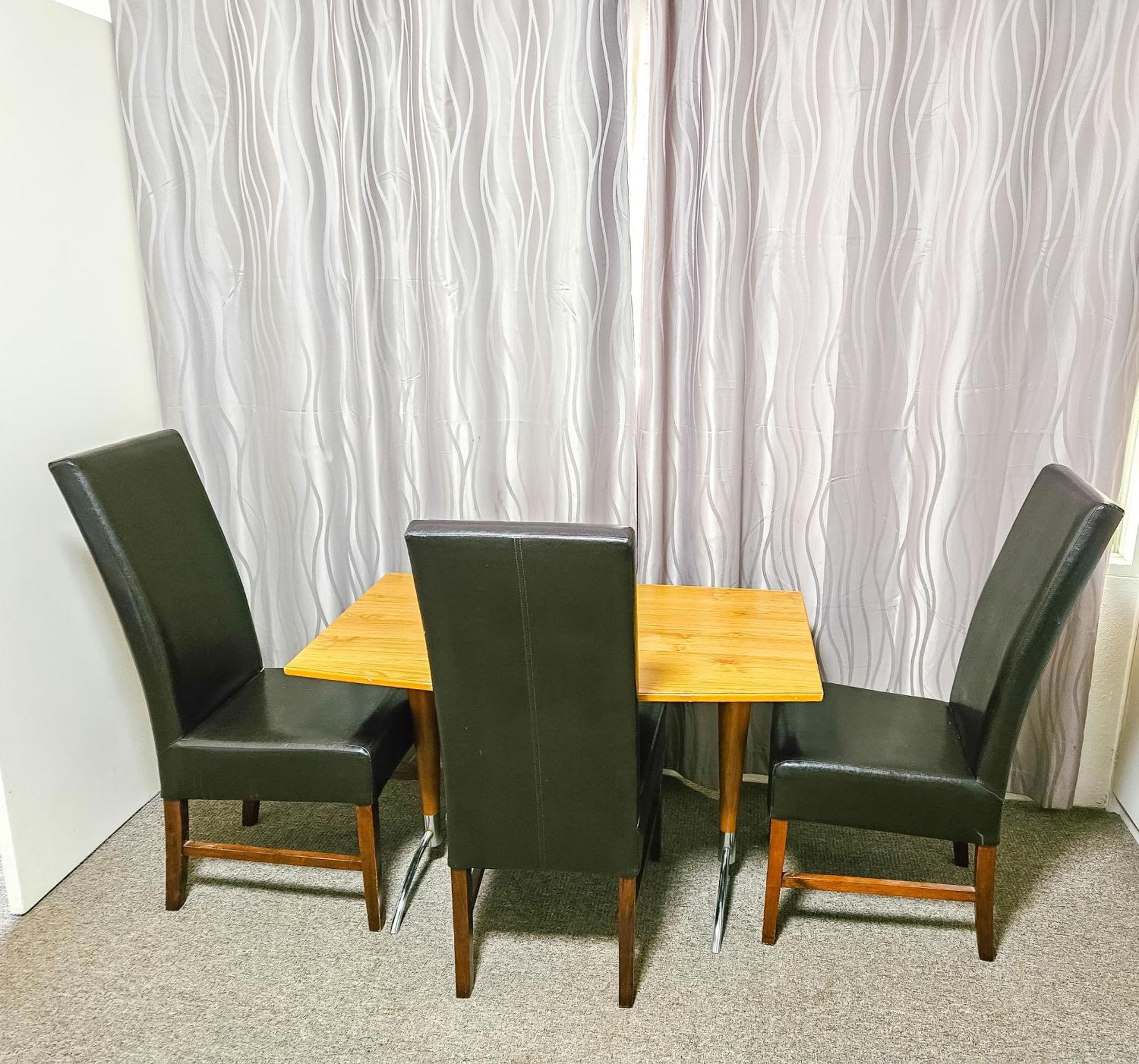 Lavington Green Door Motel المظهر الخارجي الصورة