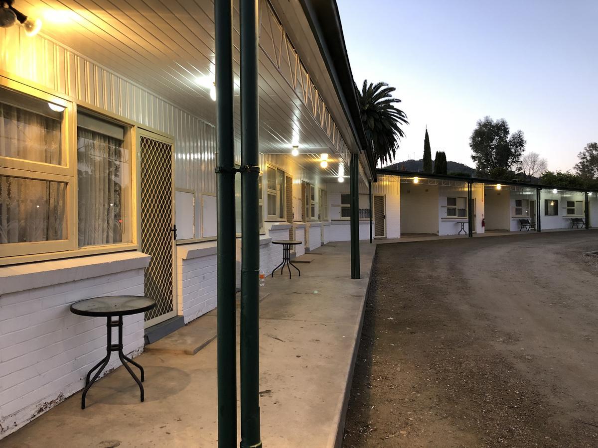 Lavington Green Door Motel المظهر الخارجي الصورة